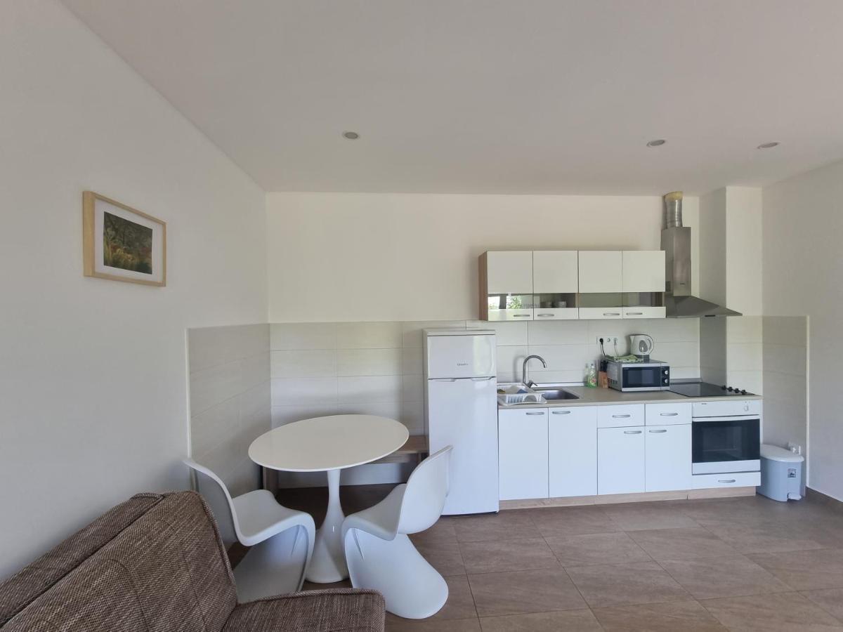 Apartmani Jozic Seline Extérieur photo